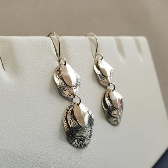 Silpada Sterling Dangle Textured Discs Earrings - Picture 10 of 15
